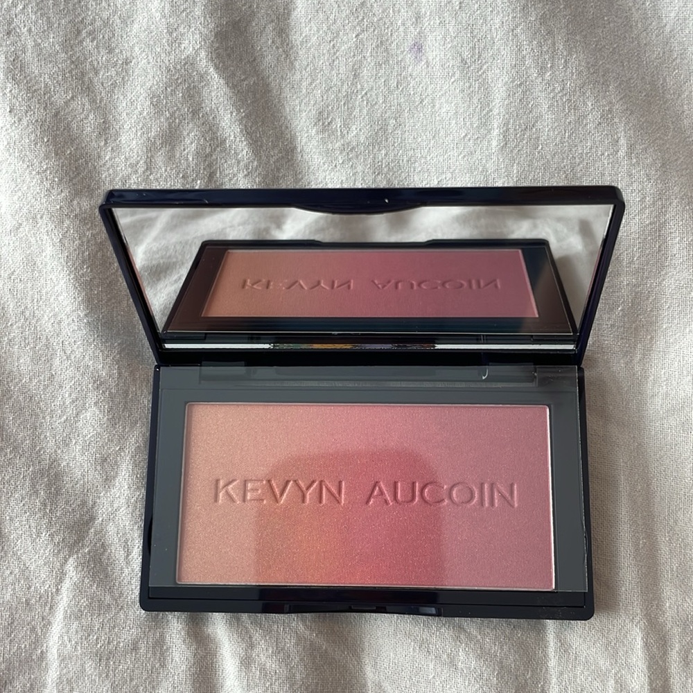 Kevyn Aucoin The Neo-Blush in Shade Rose Cliff - Picture 7 of 9